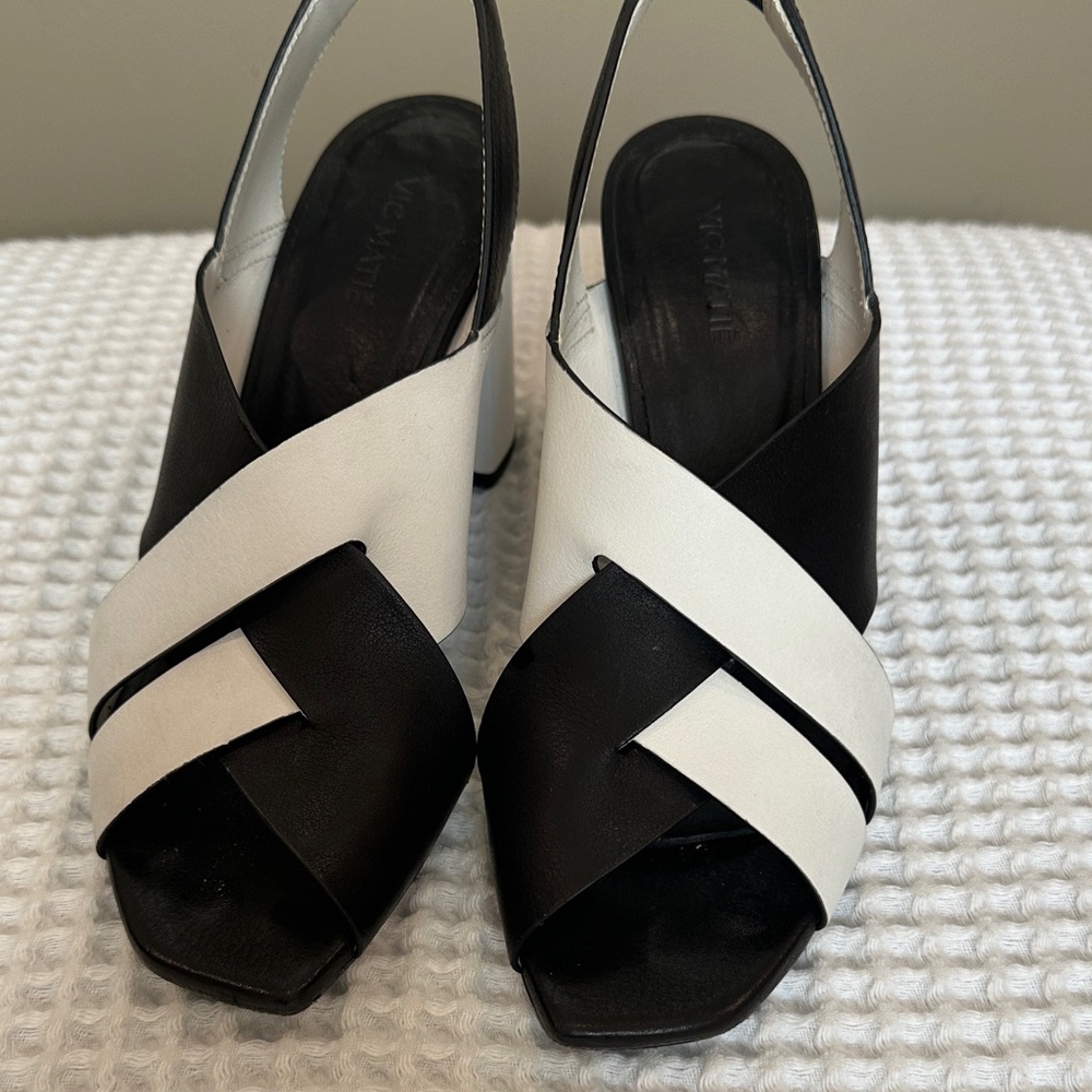 Vic Matie Monochrome Crossover Heels